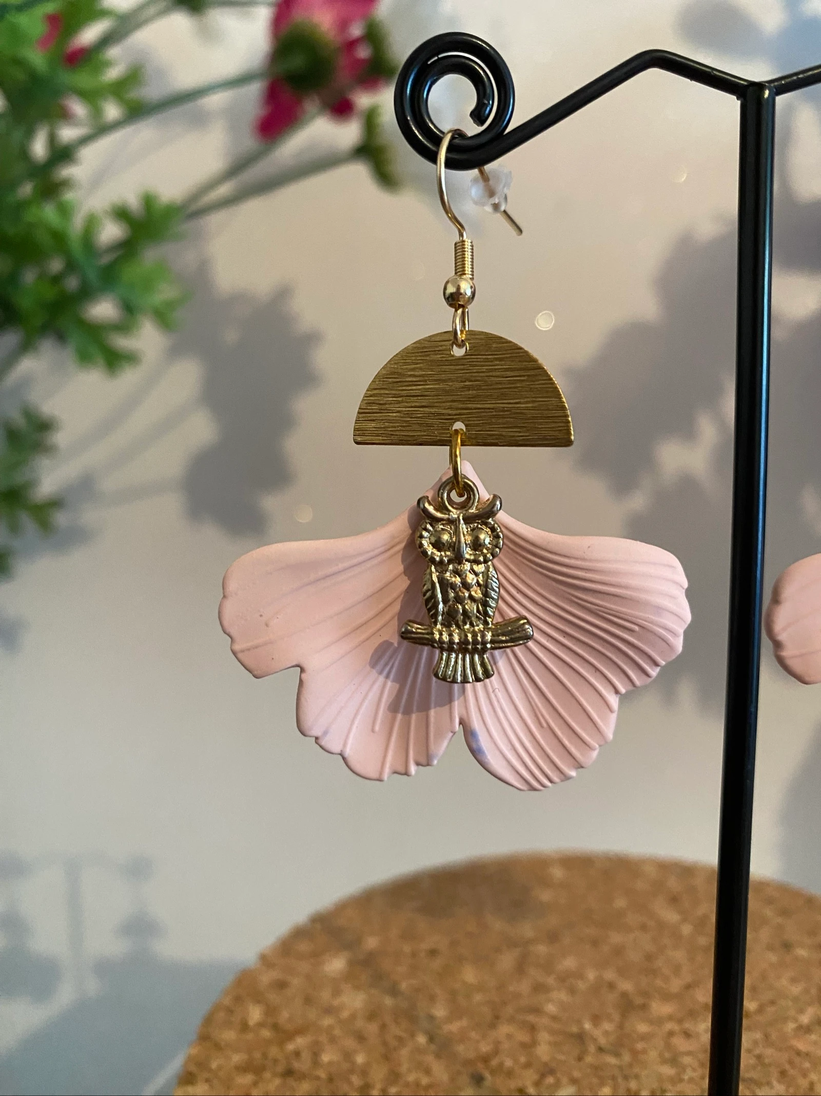 🌸 Powder pink Ginkgo earrings & gold owl 🌸 – photo 5